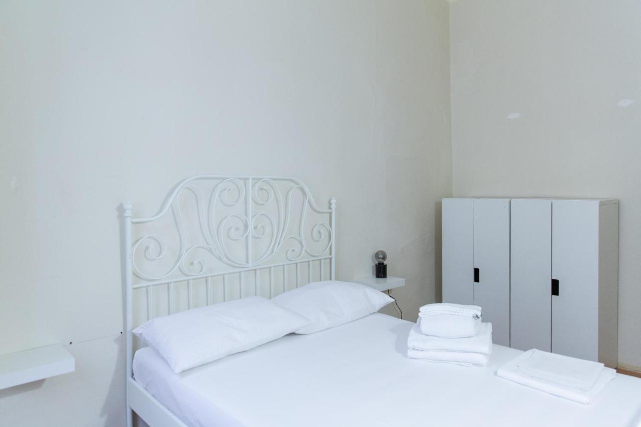 Charming Apartment By Bargello Museum Florence Luaran gambar